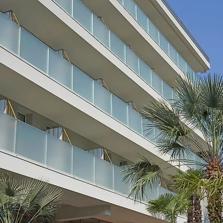 Hotell La Perla - Bike Garda (Verona)
